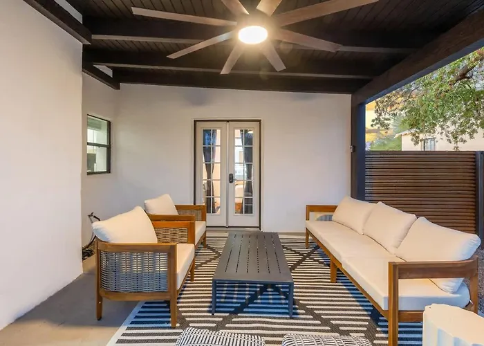 Renovated Adobe With Hot Tub-close To U Of A * Tucson